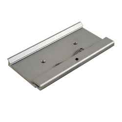 Adattatore barra DIN in metallo, Rail adapters, for M3 screws, Length: 42.6 mm, Width: 10 mm, Height: 19 mm, Color: gray
