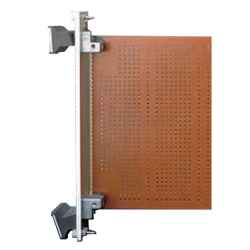 Natural anodized UNI 9005/1 aluminum front panel kit, 2.5 mm thick, with single extractor, 3U 6HP