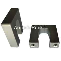 Pair kit of monobloc aluminum handles, height 40 mm, M5 thread, for 1U drawers and subracks