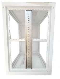 Central upright rail for cabinet width 565 height 18U (1 pz.)