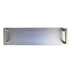 3U height front closing plate in natural anodized extruded aluminium, complete with handles